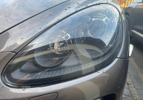 Porsche Cayenne cena 148000 przebieg: 196000, rok produkcji 2013 z Żory małe 301
